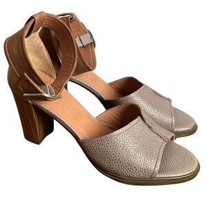 Hispanitas Melly Rose Gold and Tan Heel, New in Box